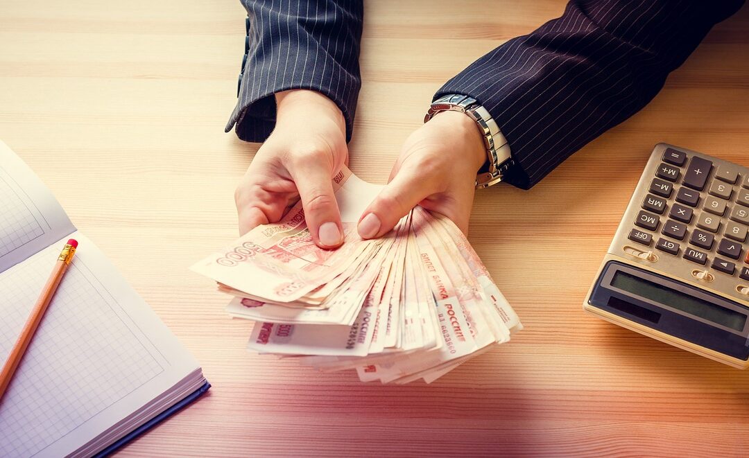 Geld, das gezählt wird